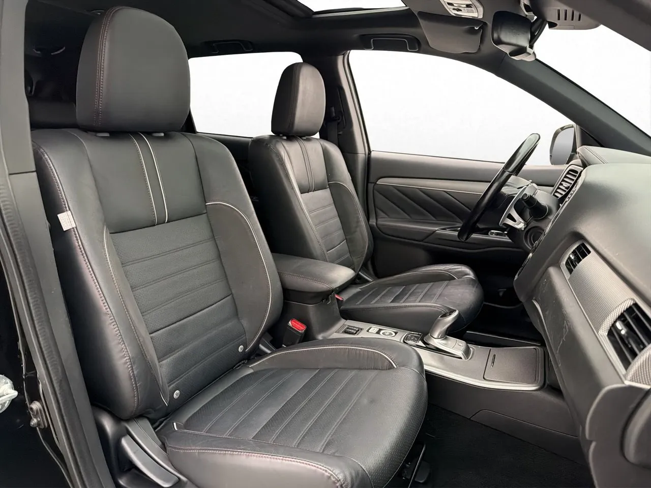 Mitsubishi Outlander bild 17