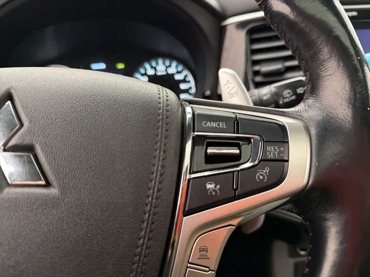 Mitsubishi Outlander bild 24