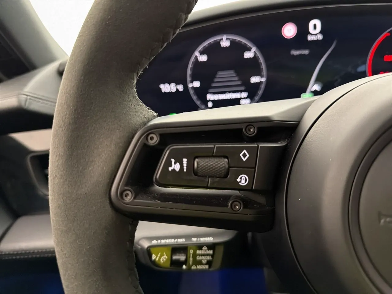Porsche Taycan bild 25