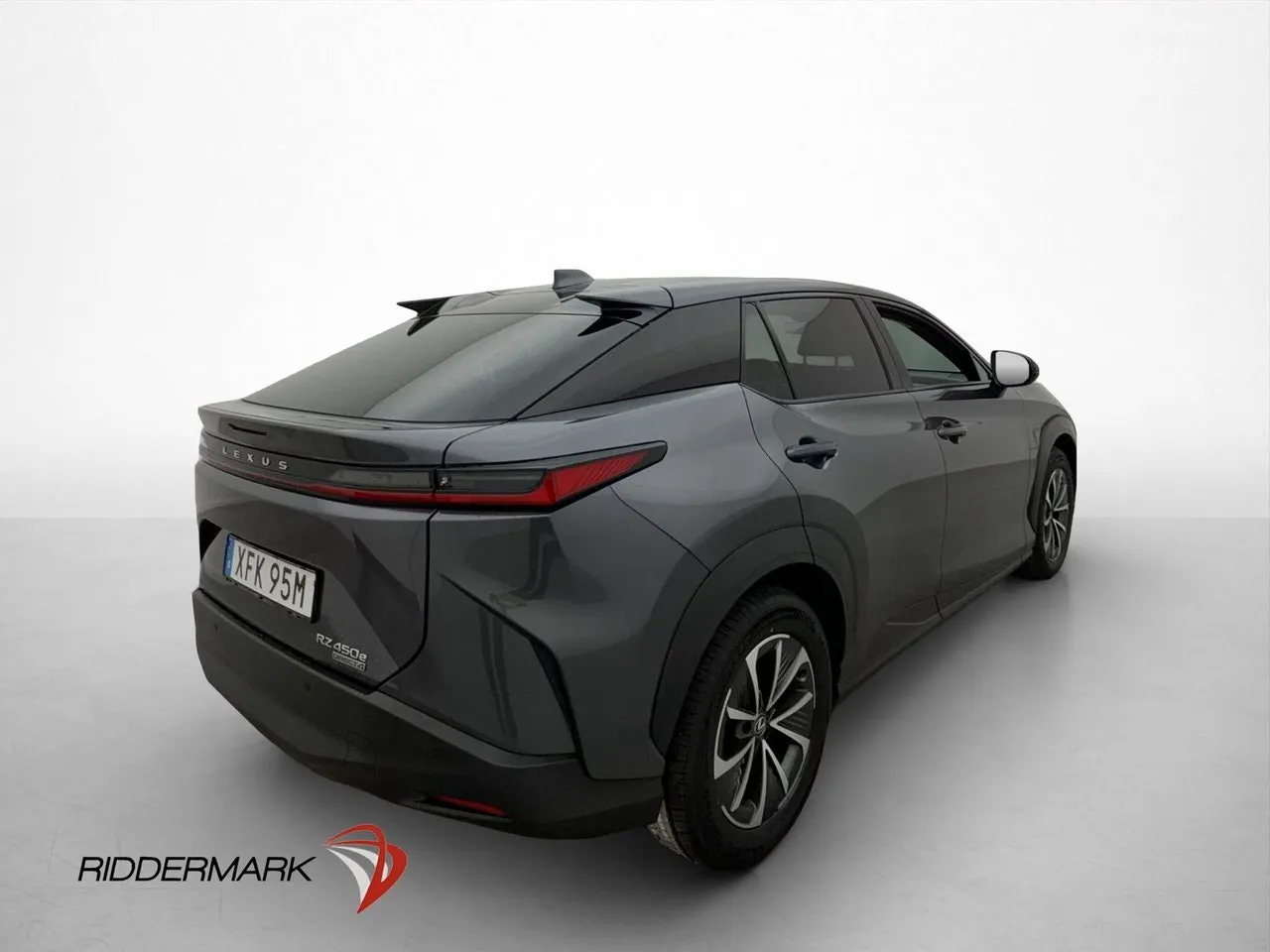 Lexus RZ bild 9
