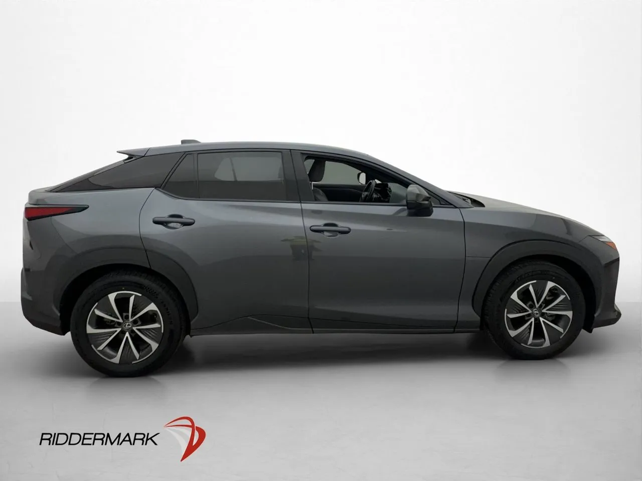 Lexus RZ bild 10