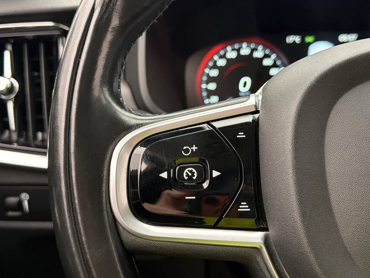 Volvo V90 bild 17