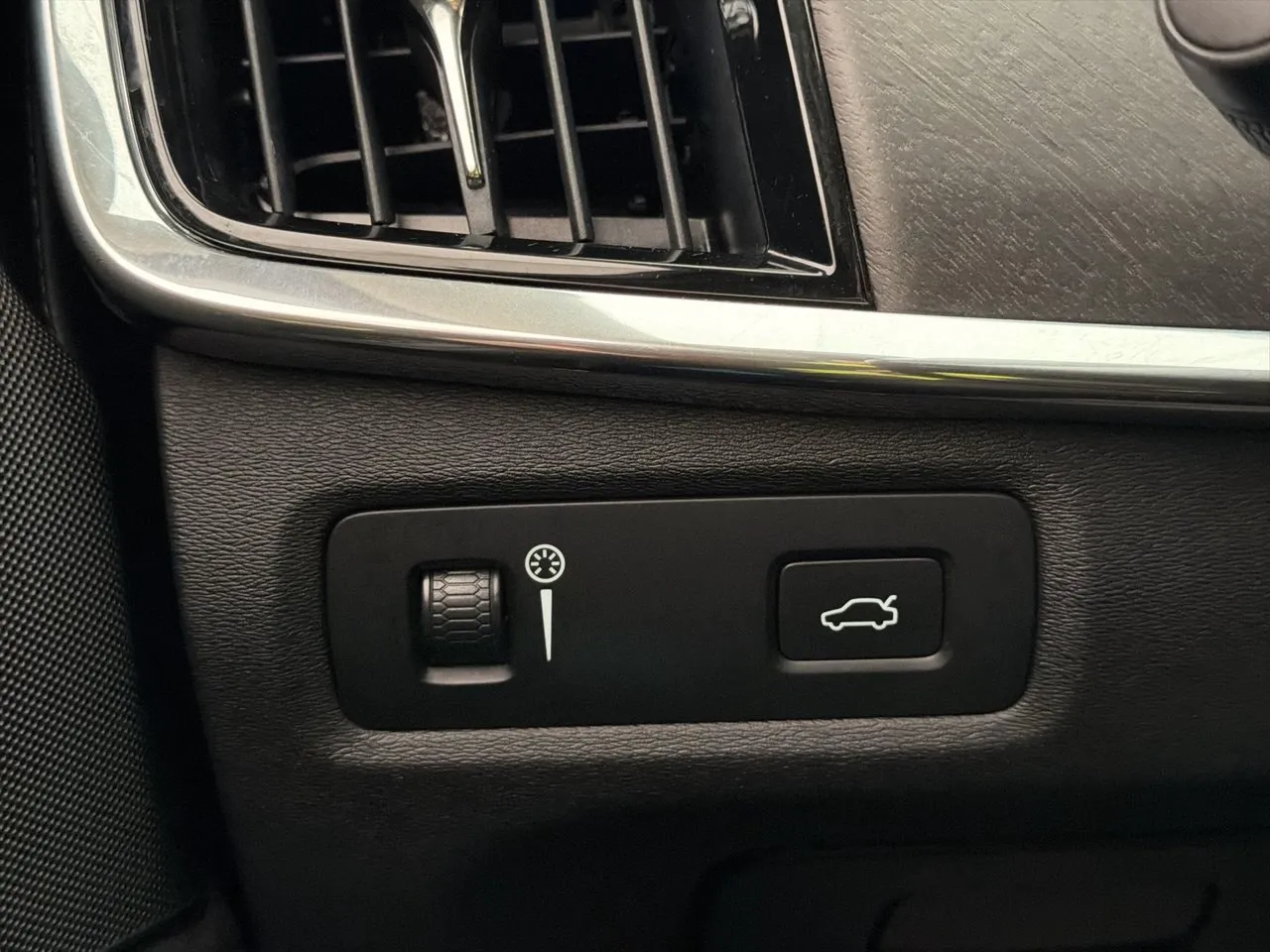 Volvo V90 bild 37