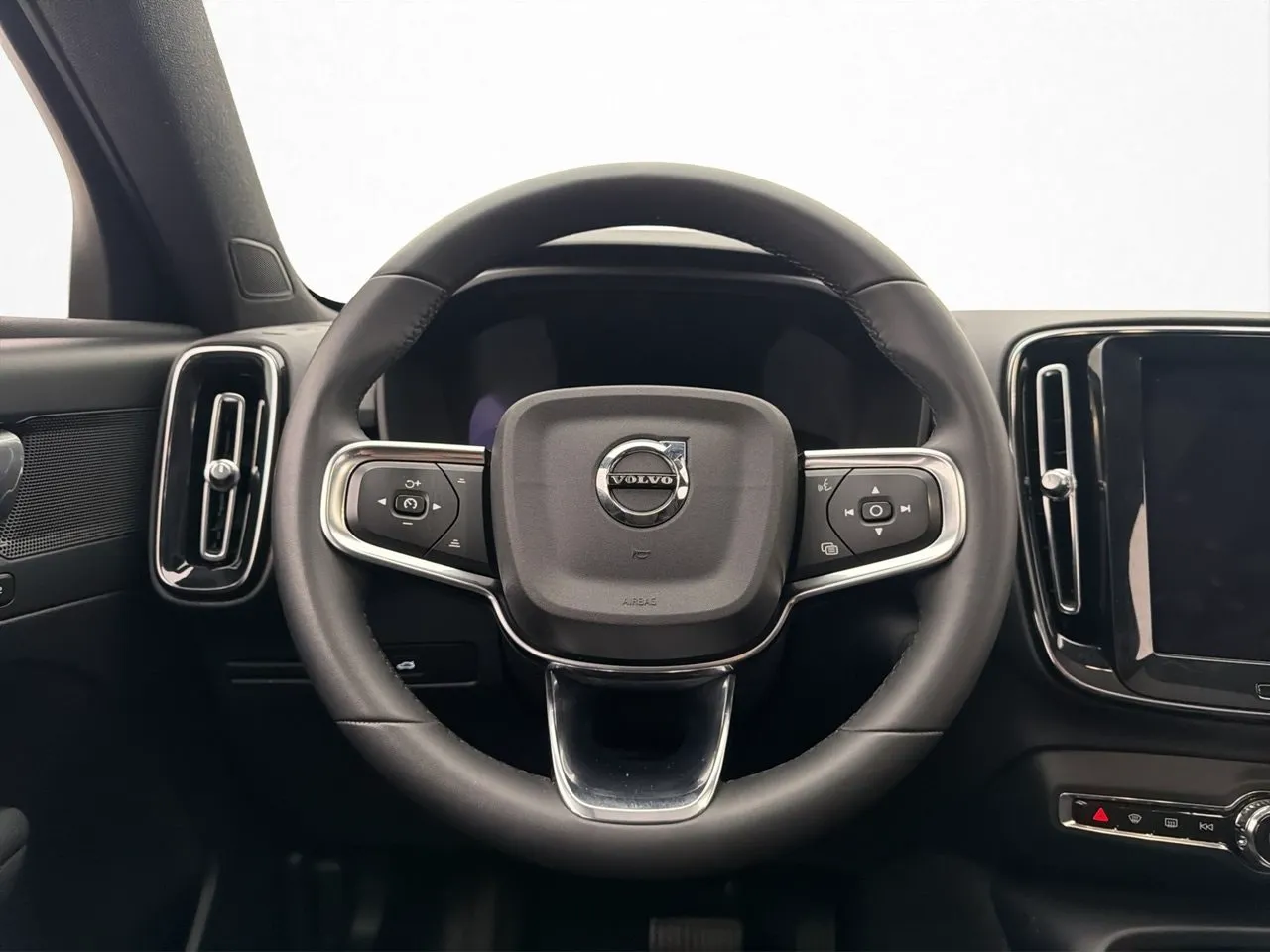 Volvo C40 Recharge bild 16