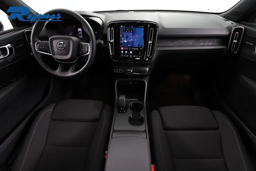 Volvo EX40 bild 2