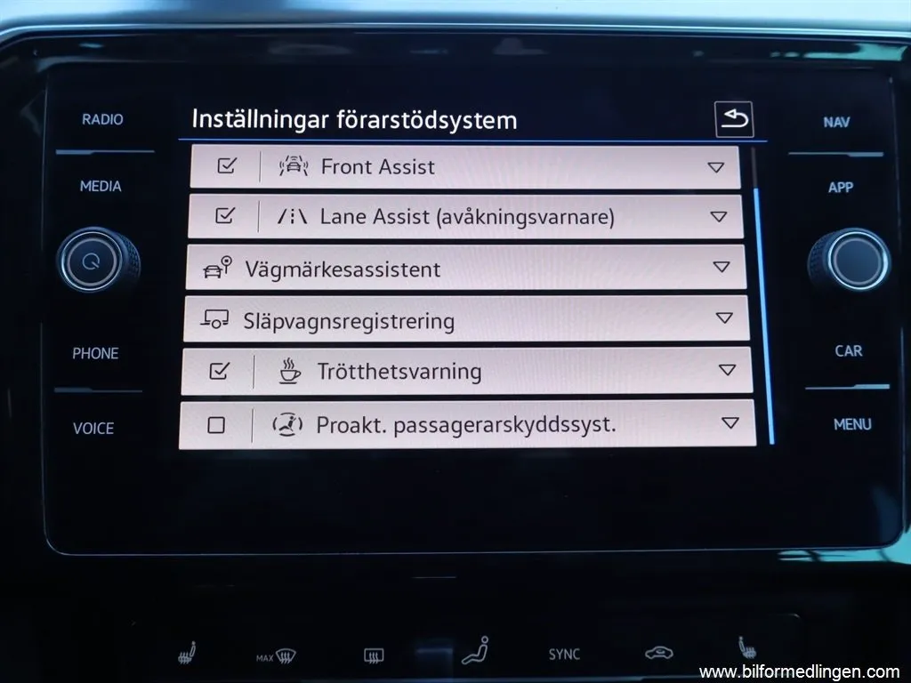 Volkswagen Passat bild 18