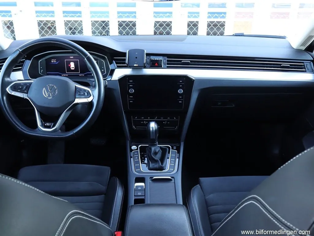 Volkswagen Passat bild 6