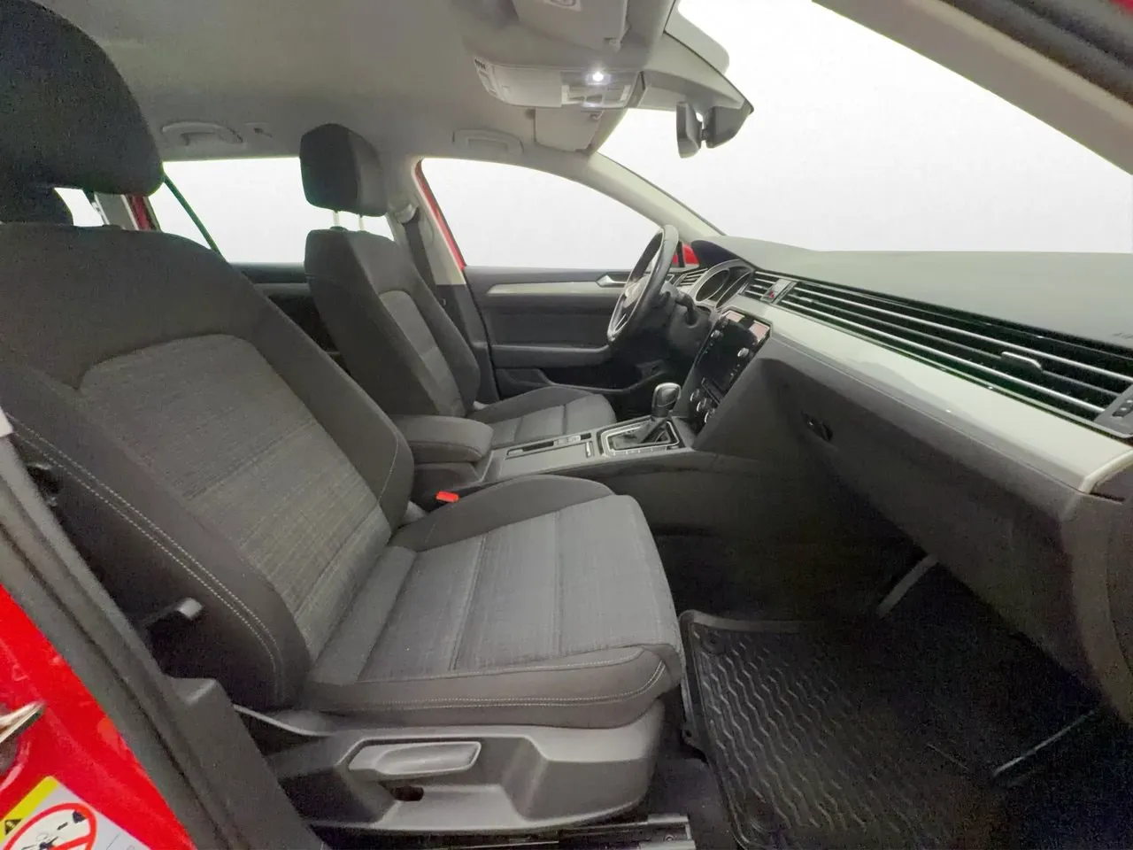 Volkswagen Passat bild 25