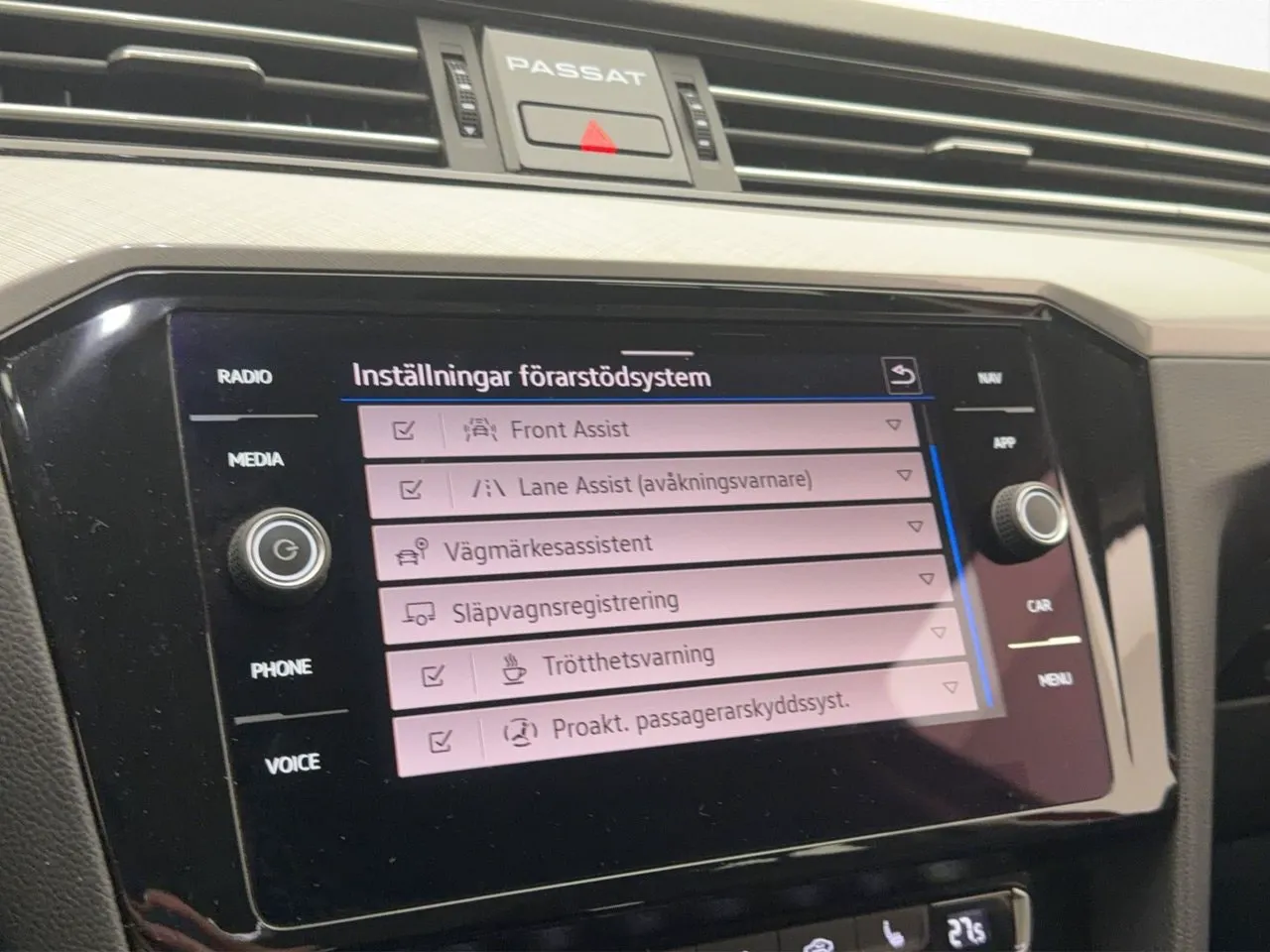 Volkswagen Passat bild 22