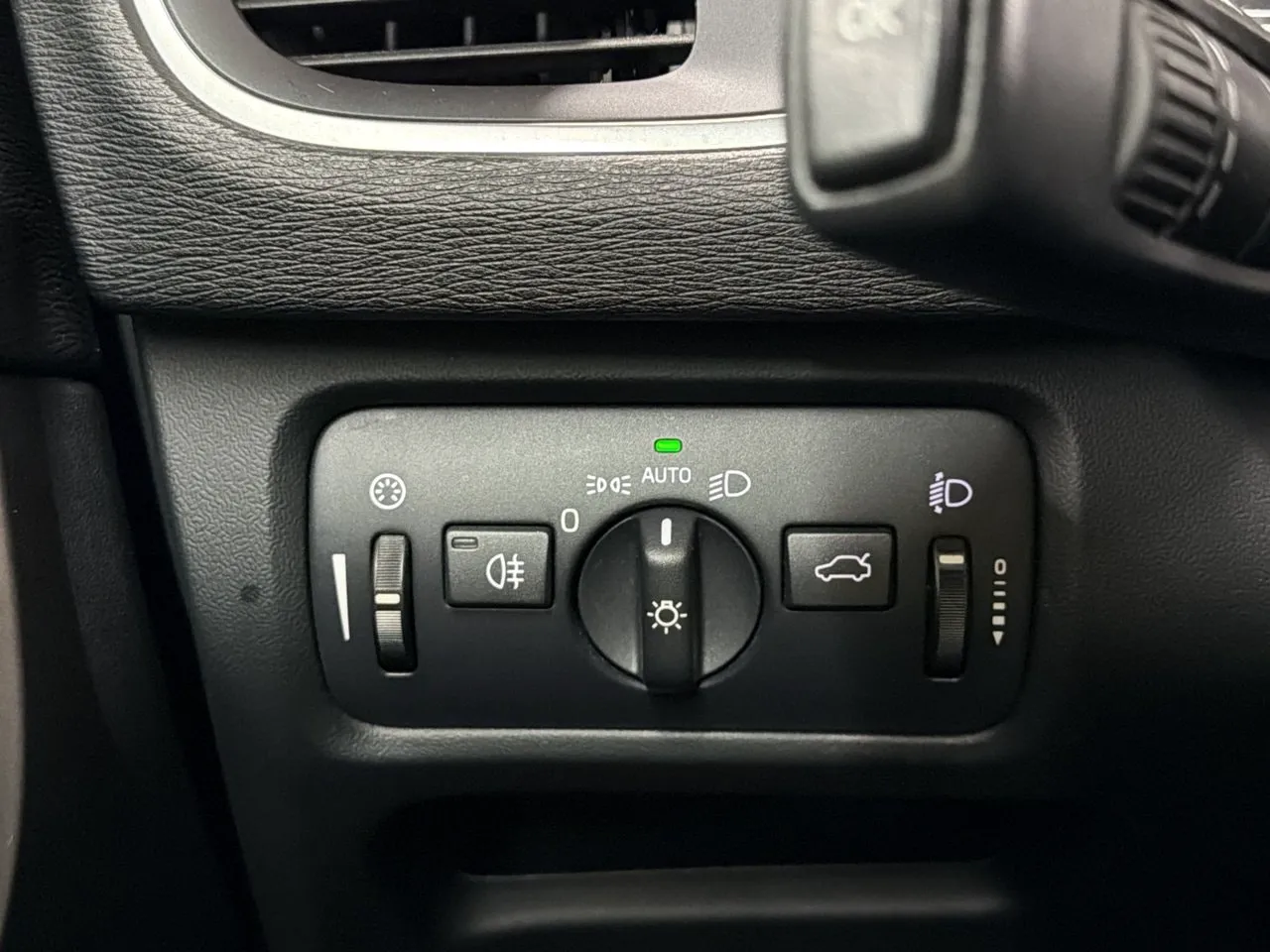 Volvo V40 bild 11