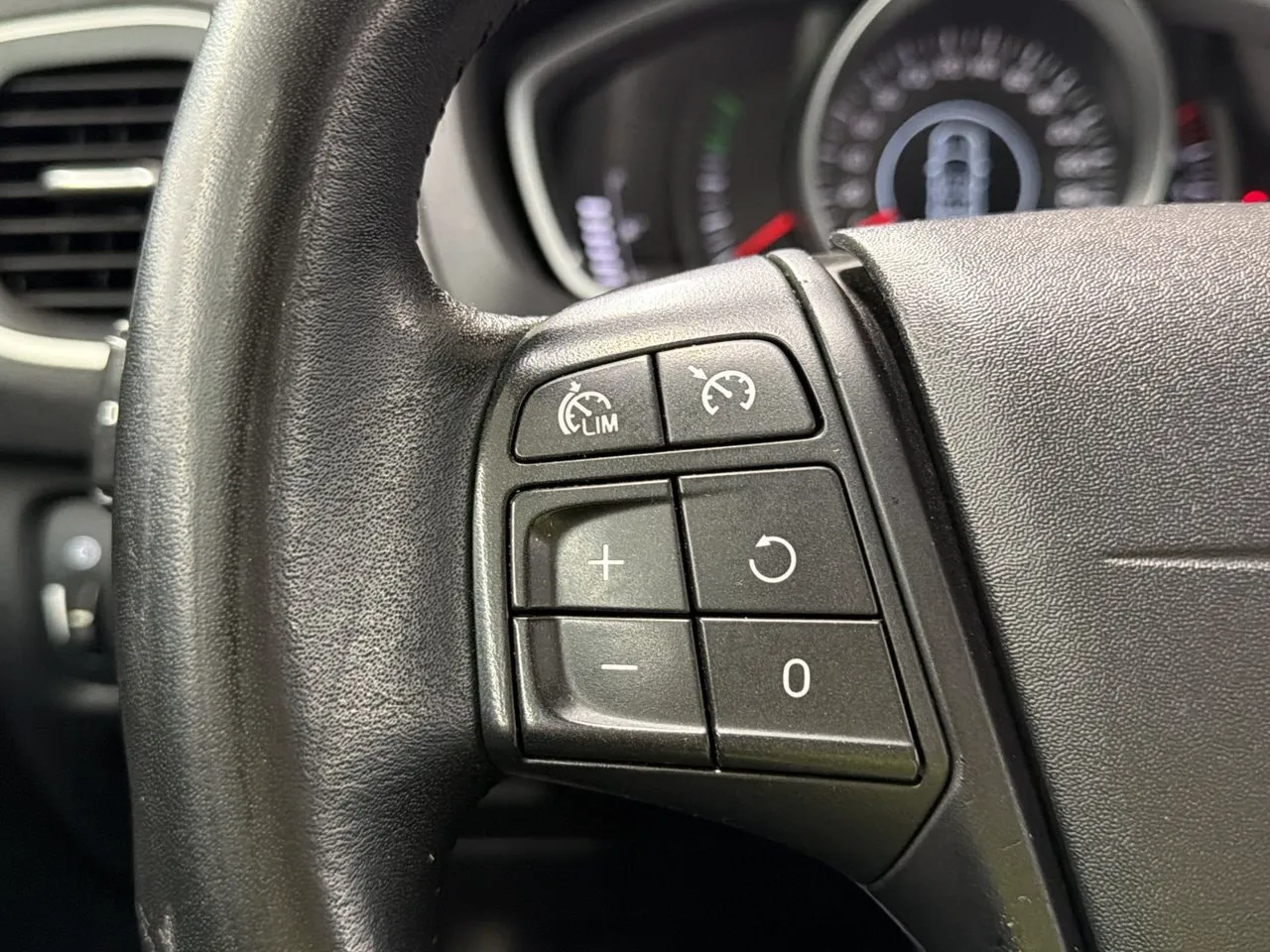 Volvo V40 bild 13