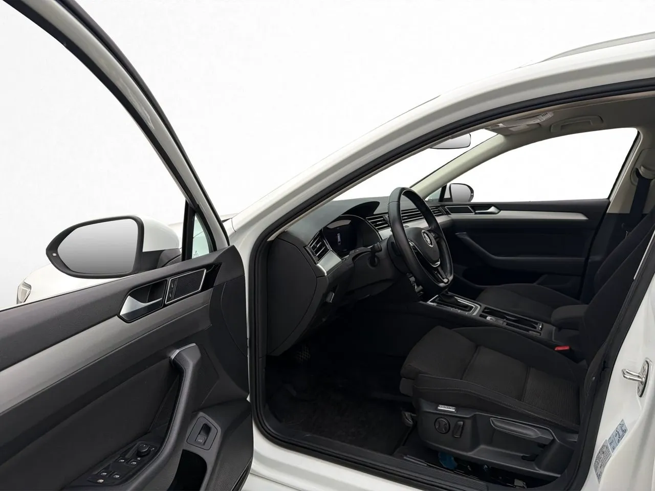 Volkswagen Passat bild 10