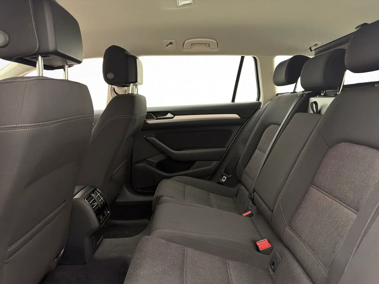 Volkswagen Passat bild 28