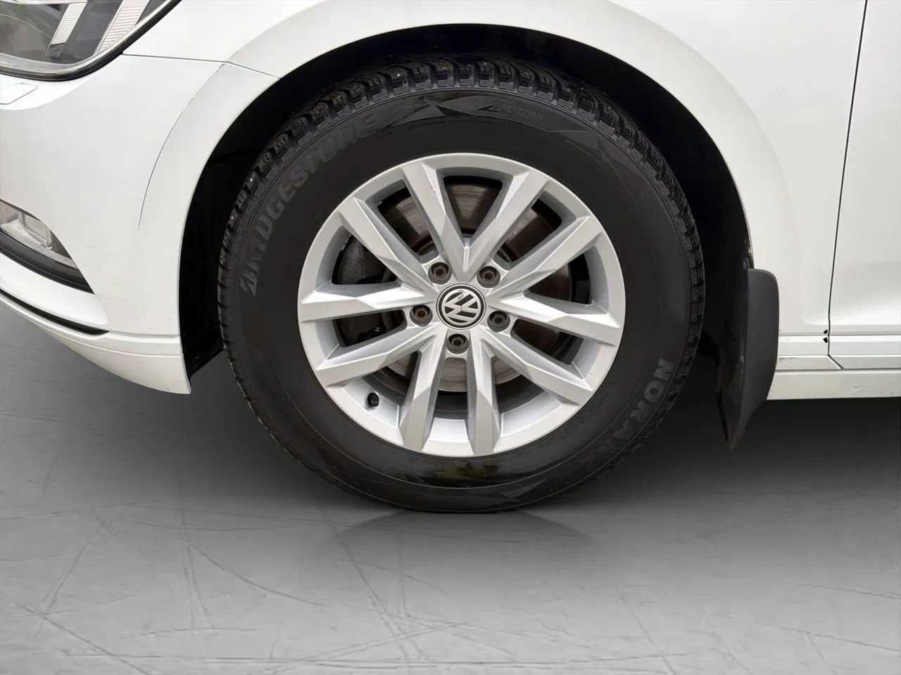 Volkswagen Passat bild 32