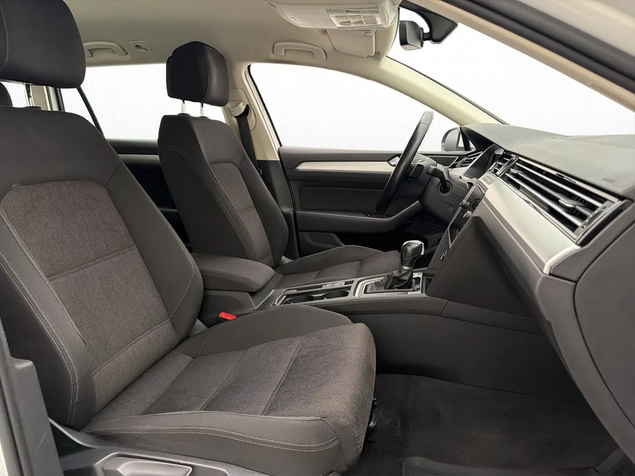 Volkswagen Passat bild 26