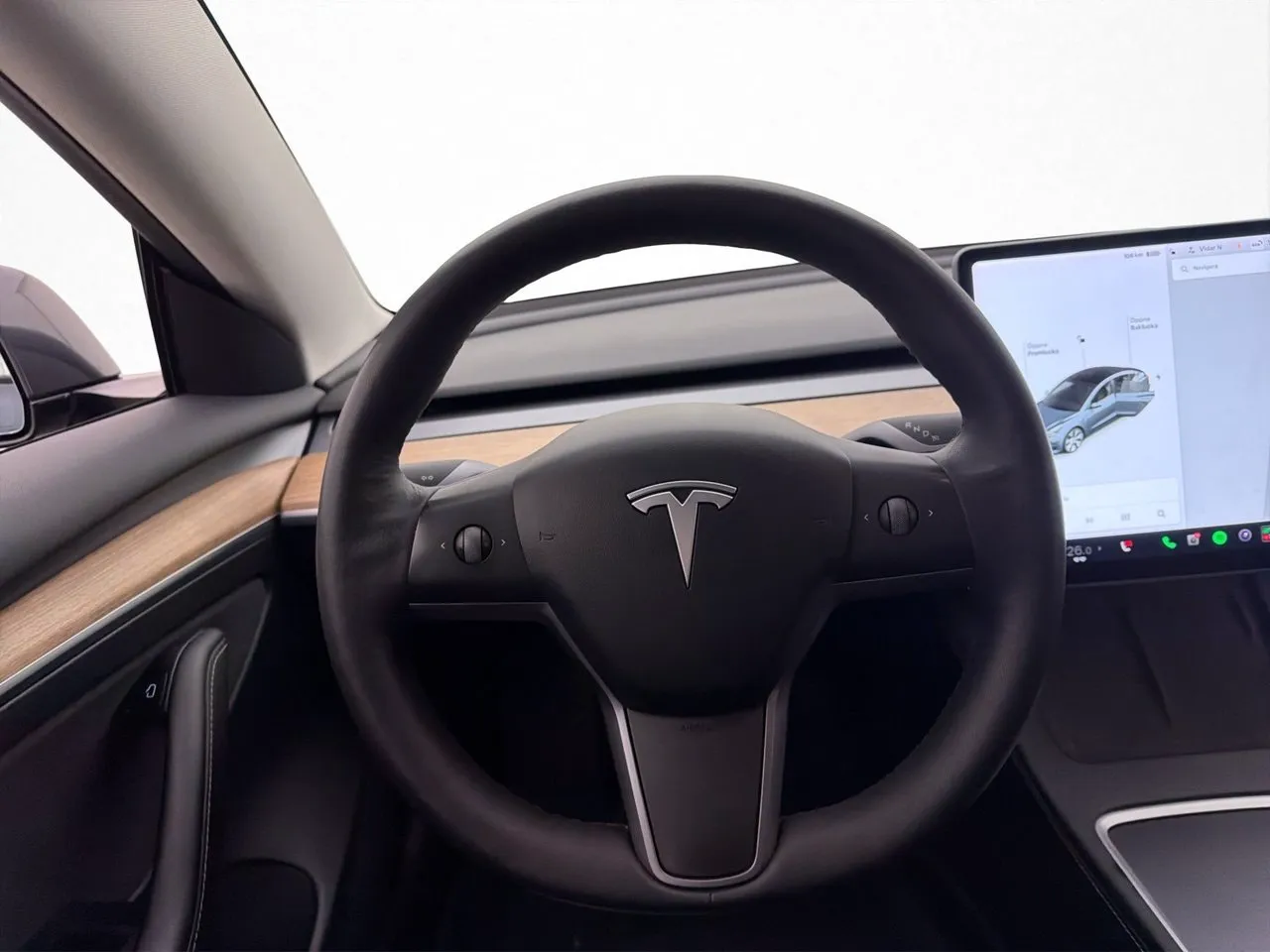 Tesla Model 3 bild 15