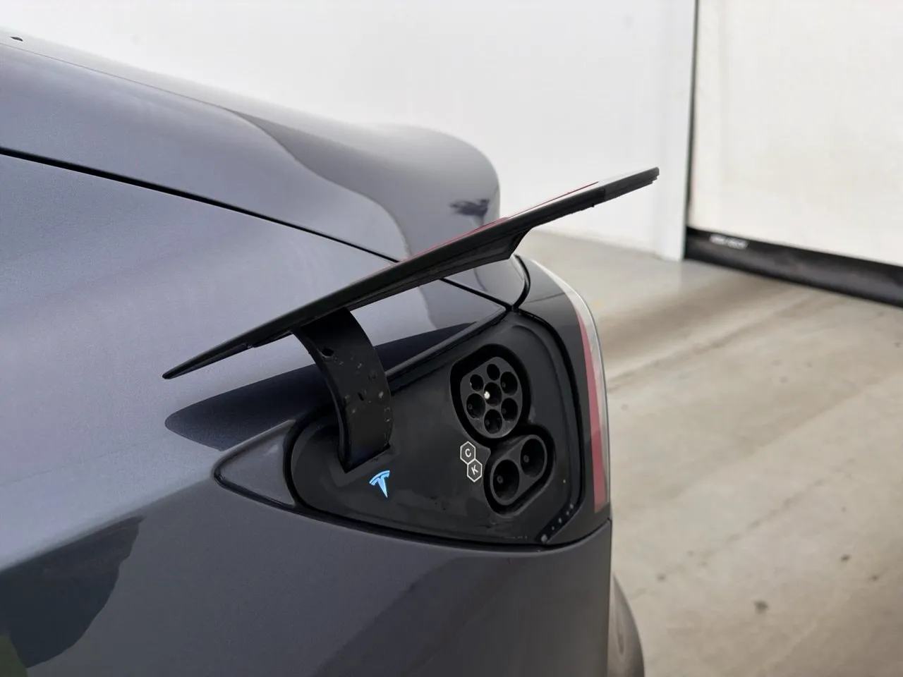 Tesla Model 3 bild 10