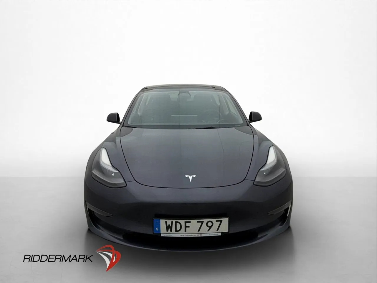 Tesla Model 3 bild 3