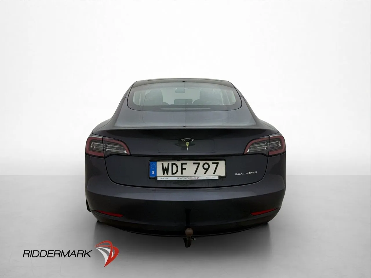 Tesla Model 3 bild 8