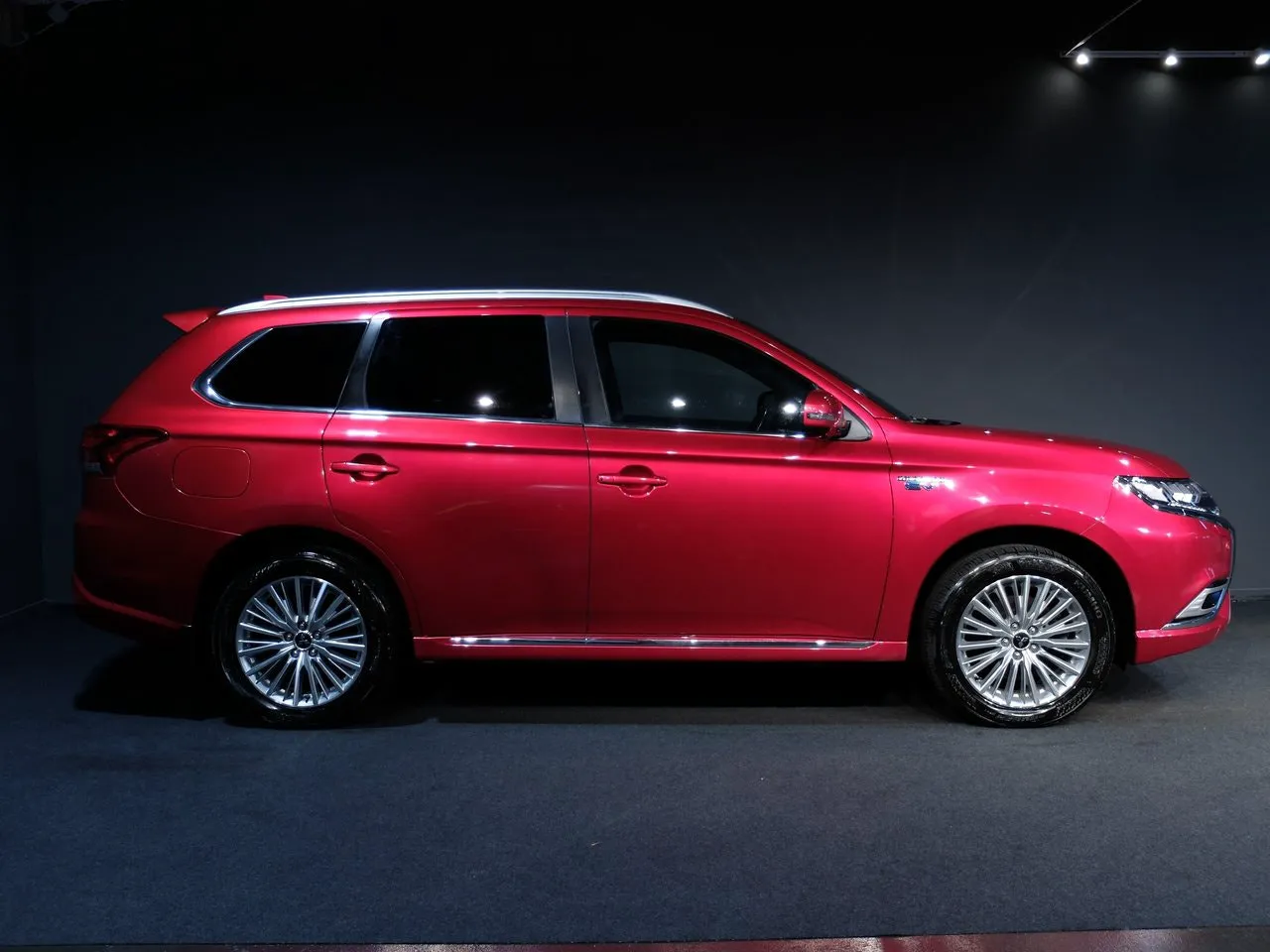 Mitsubishi Outlander bild 2