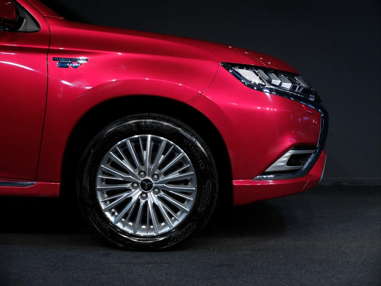 Mitsubishi Outlander bild 4
