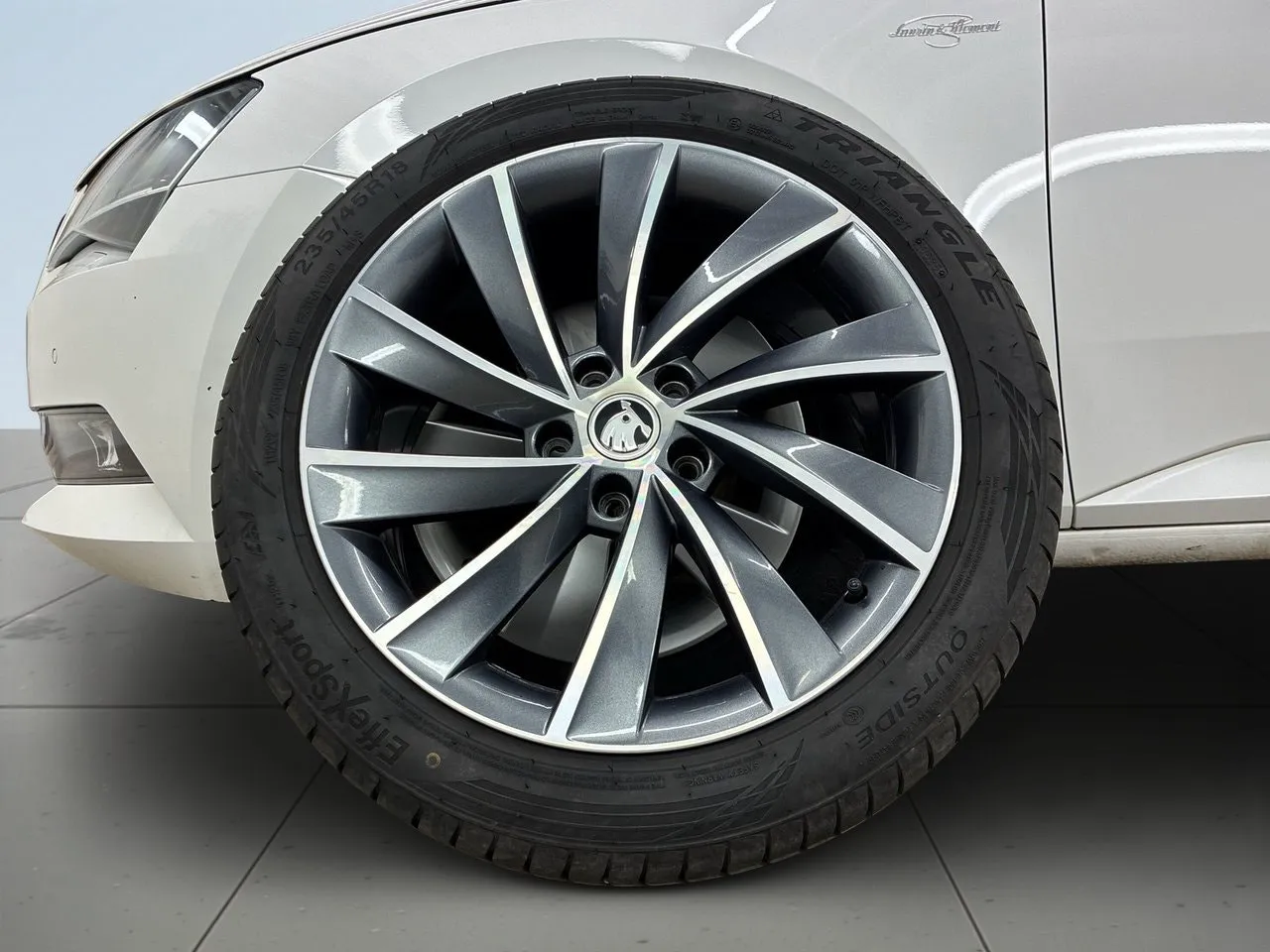 Skoda Superb bild 14