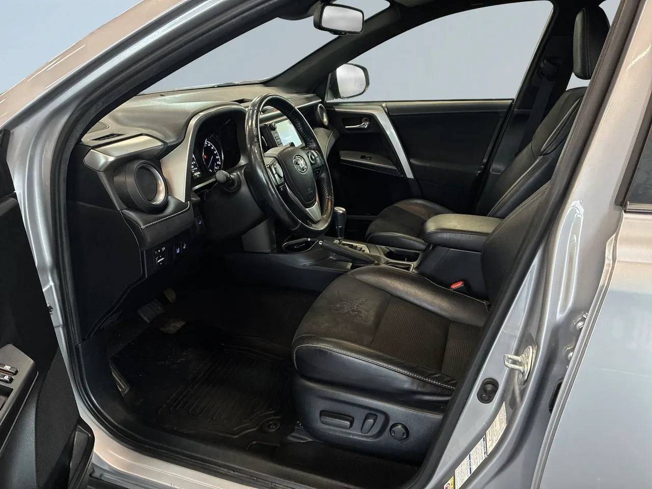Toyota RAV4 bild 7