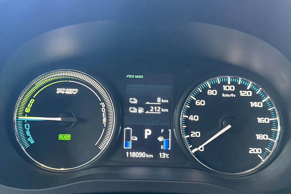 Mitsubishi Outlander bild 12