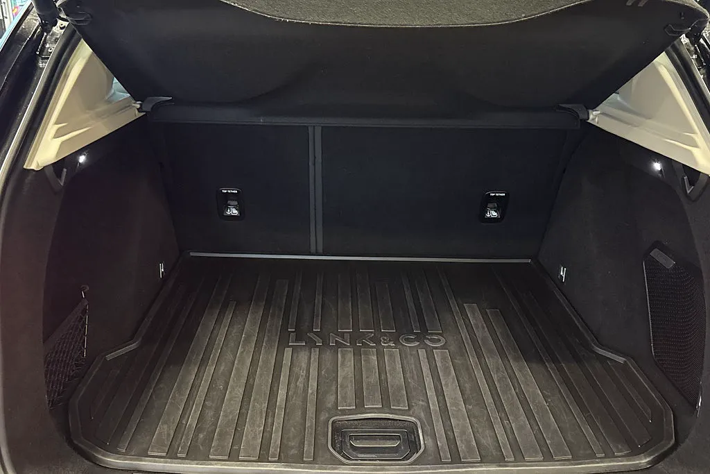 Lynk & Co 01 bild 30