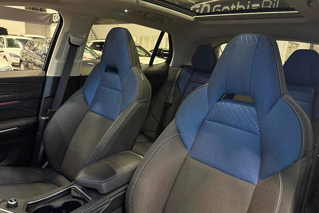 Lynk & Co 01 bild 12