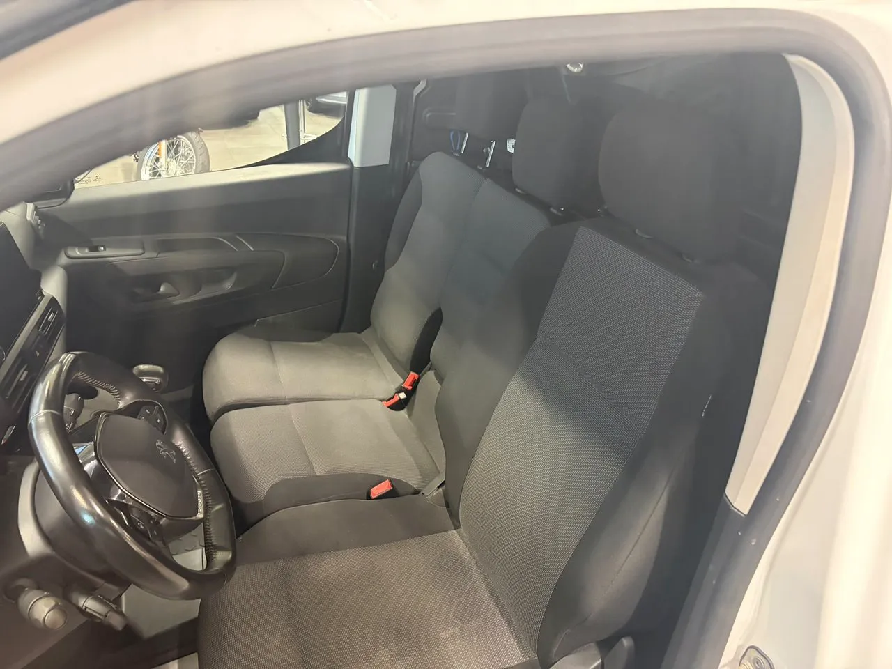 Peugeot Partner bild 21