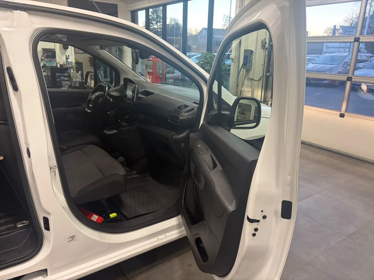 Peugeot Partner bild 20