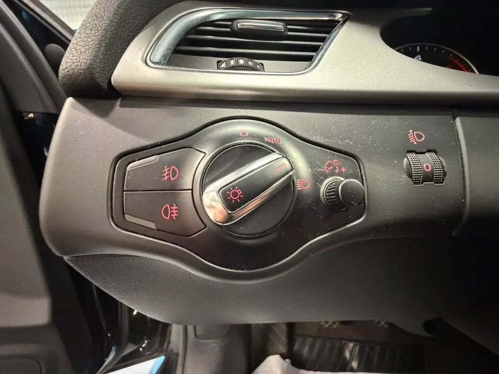 Audi A4 bild 25