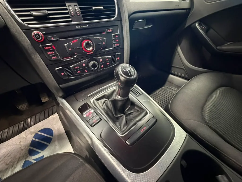 Audi A4 bild 24