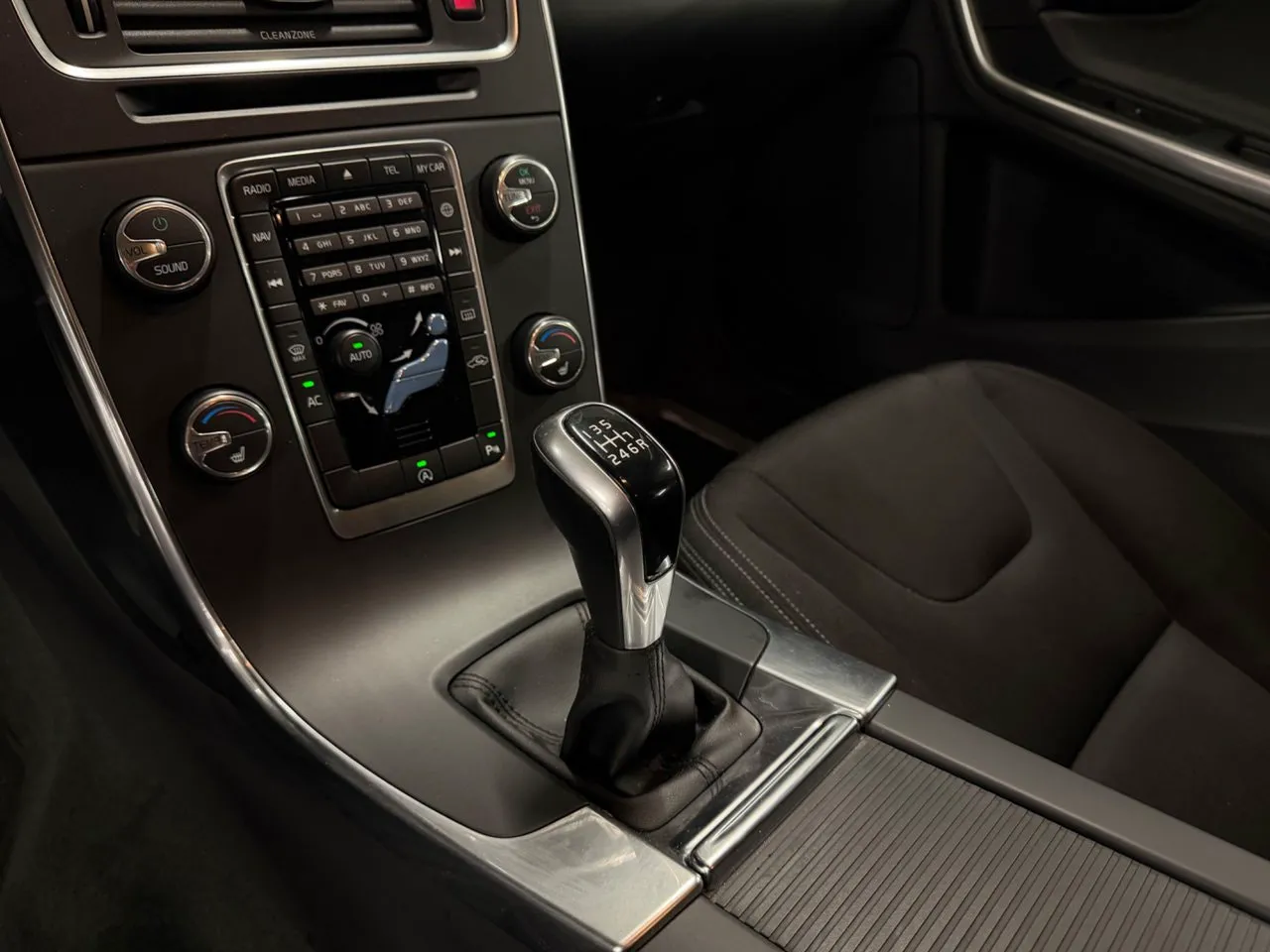 Volvo V60 bild 13