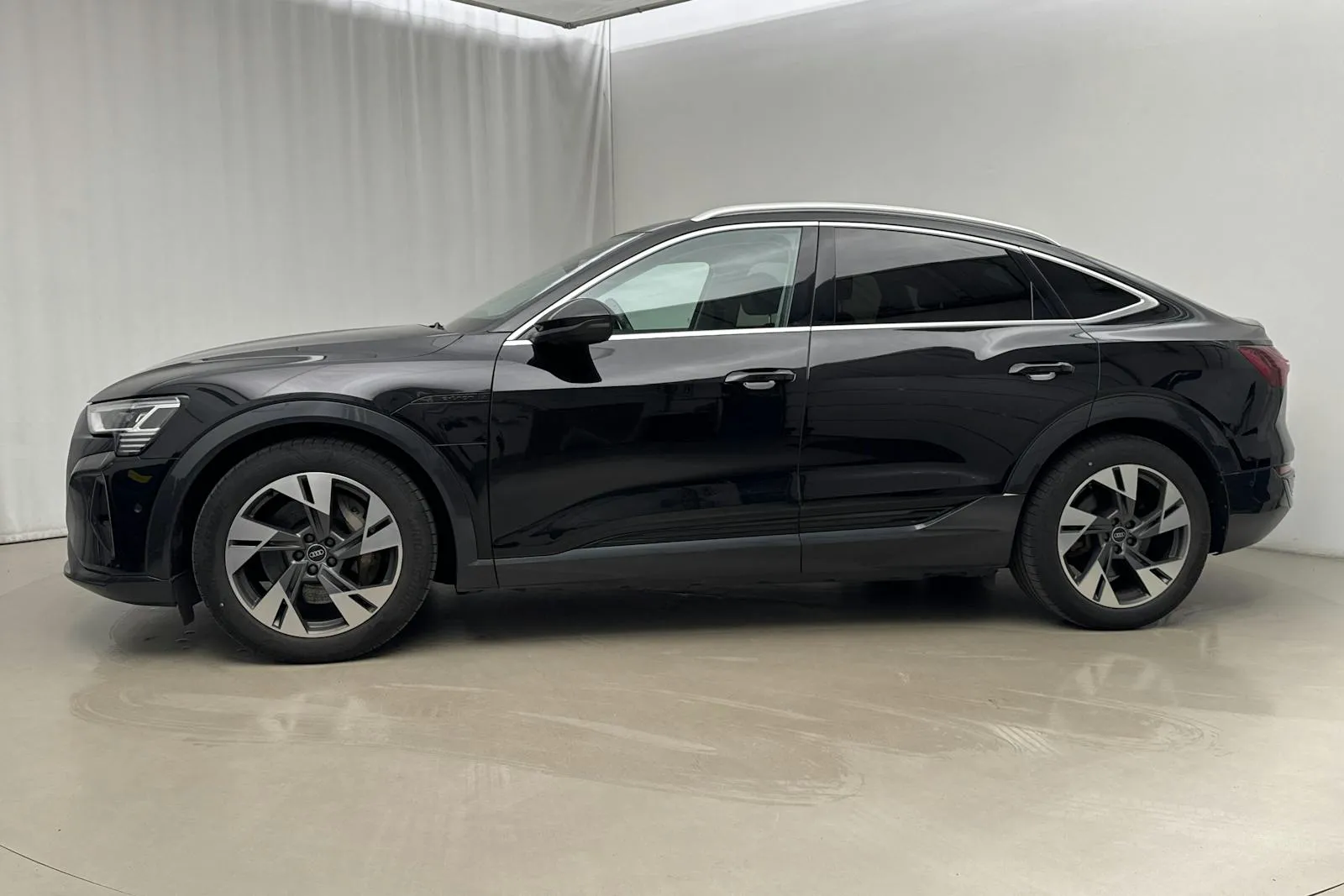 Audi Q8 bild 2