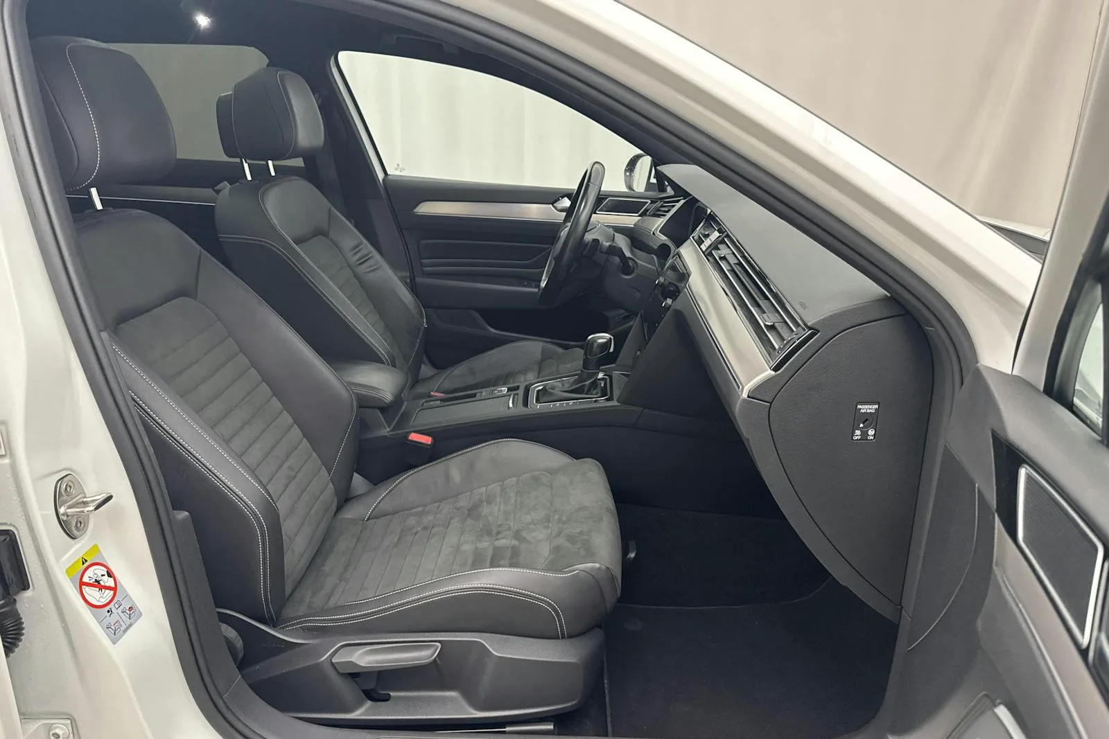 Volkswagen Passat bild 7