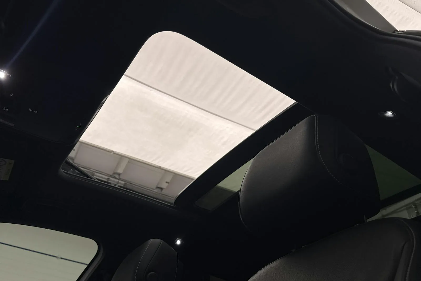 Volkswagen Passat bild 17
