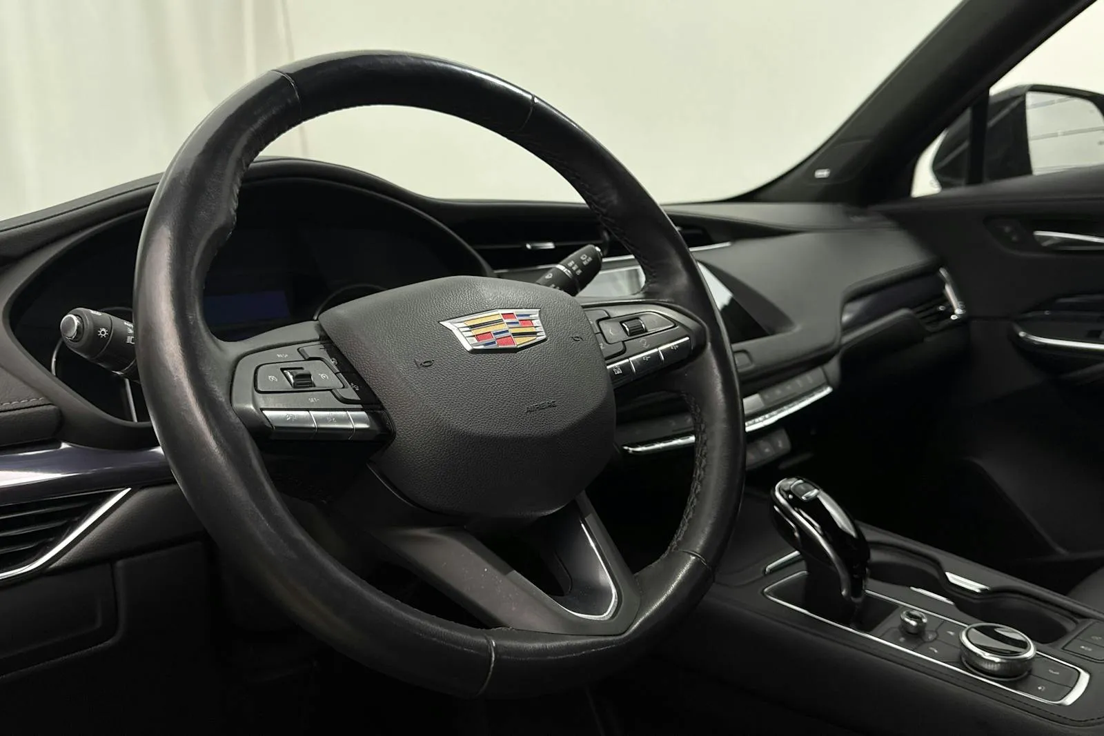 Cadillac XT4 bild 16