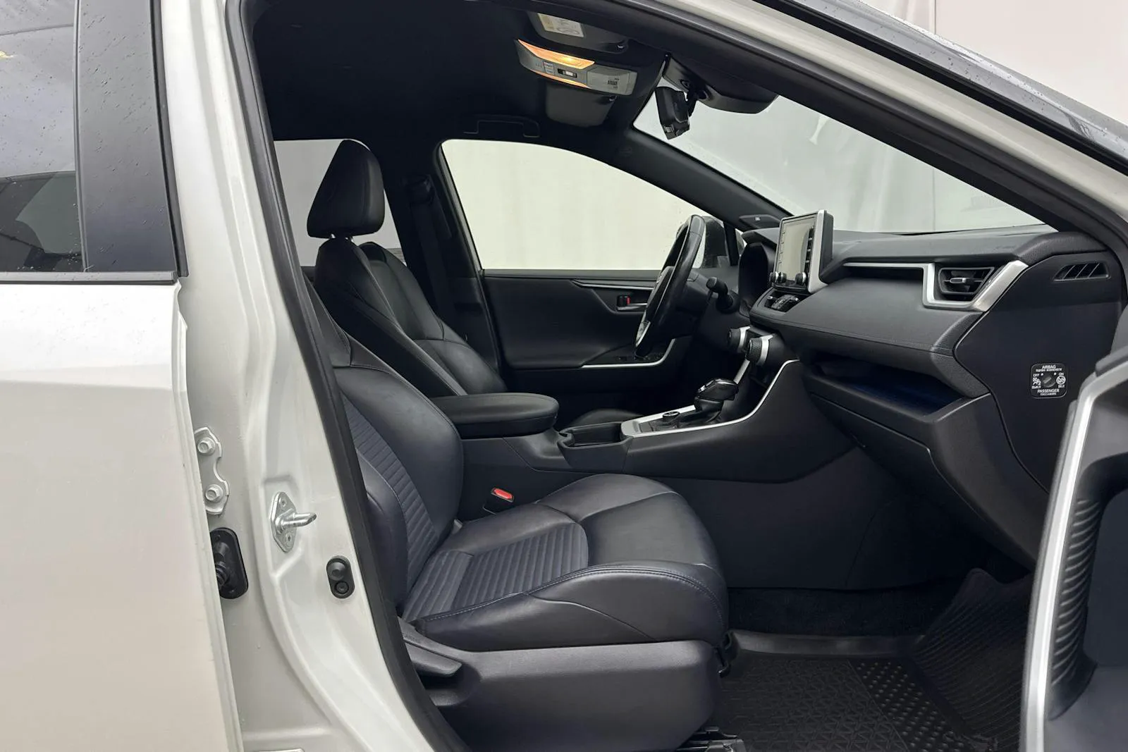 Toyota RAV4 bild 7