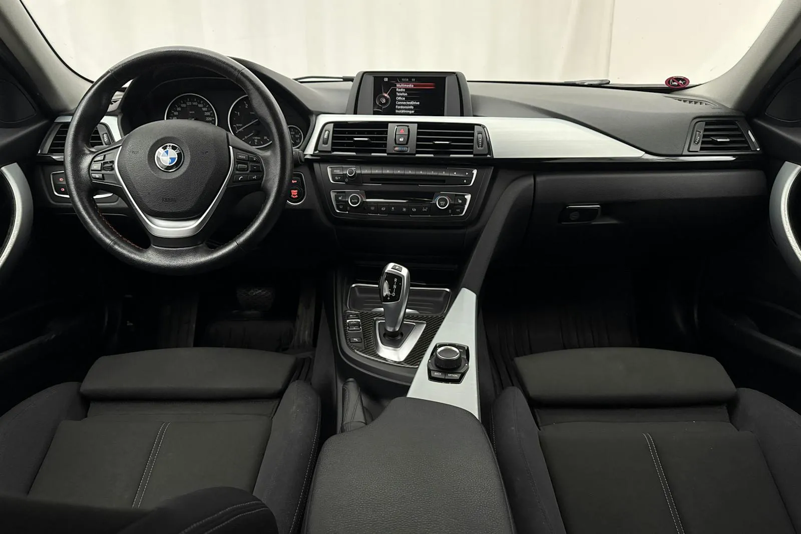 BMW 320 bild 6