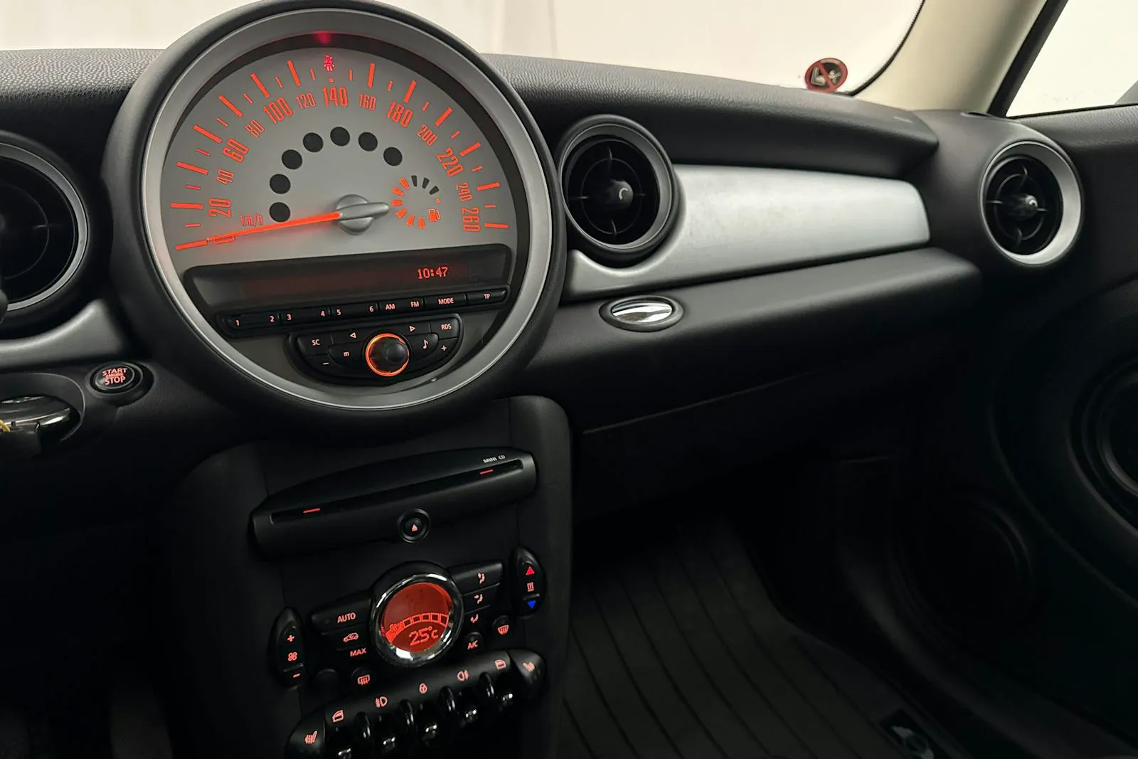 MINI One bild 11