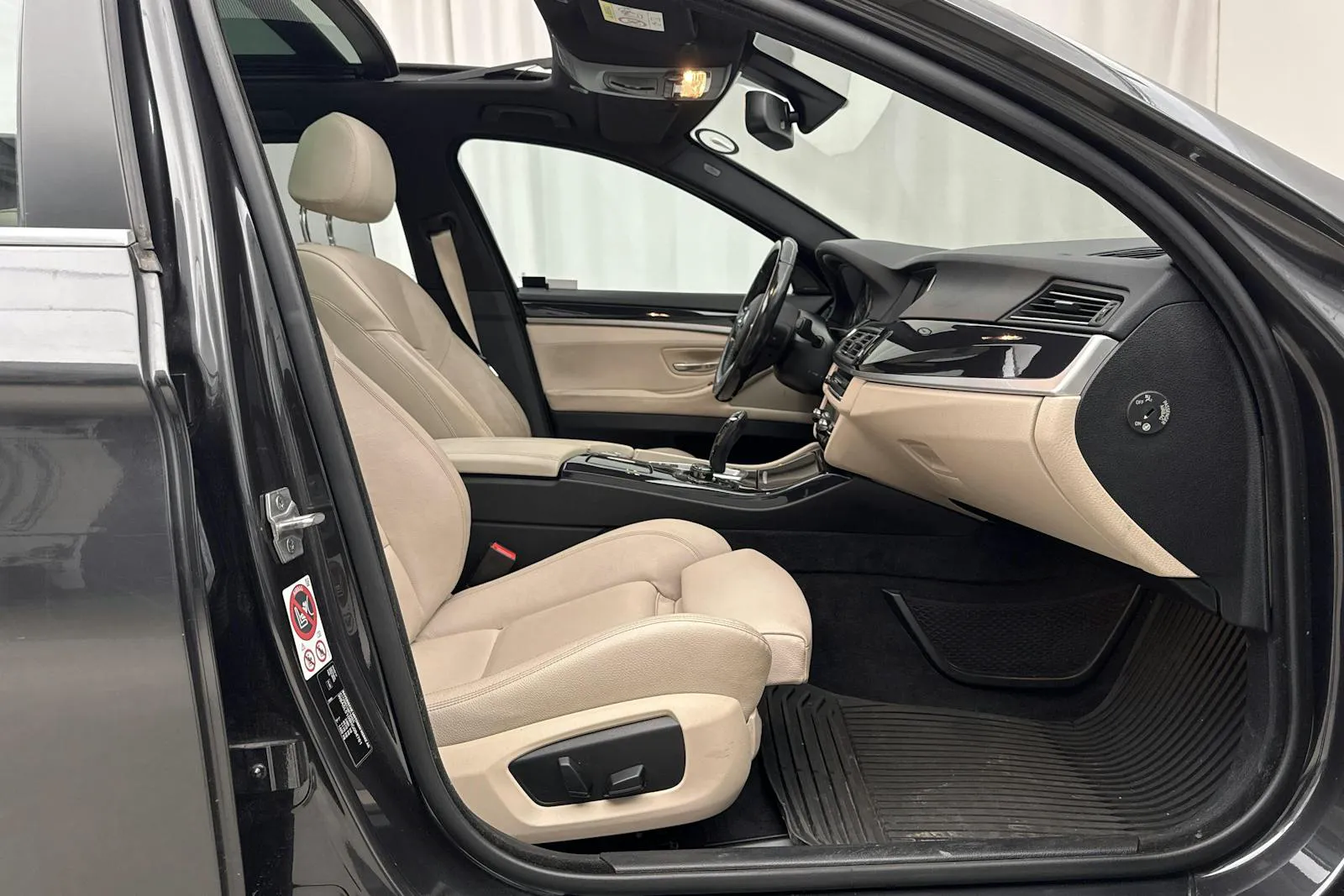 BMW 520 bild 7