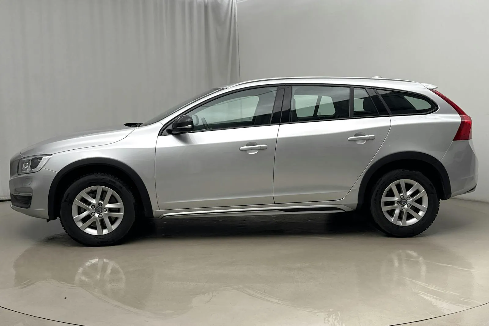 Volvo V60 bild 2