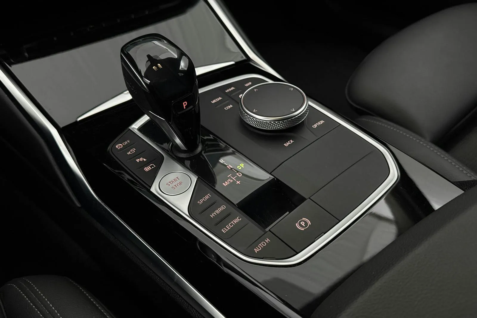 BMW 330 bild 17