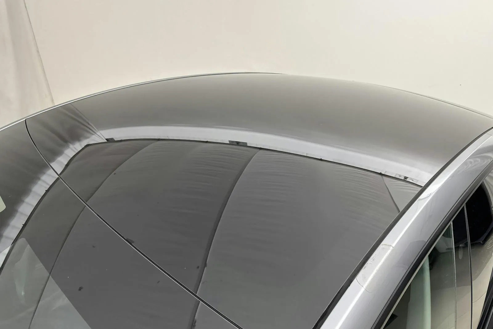 Tesla Model Y bild 15