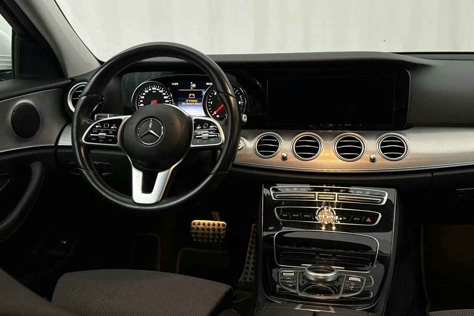 Mercedes E200 bild 16