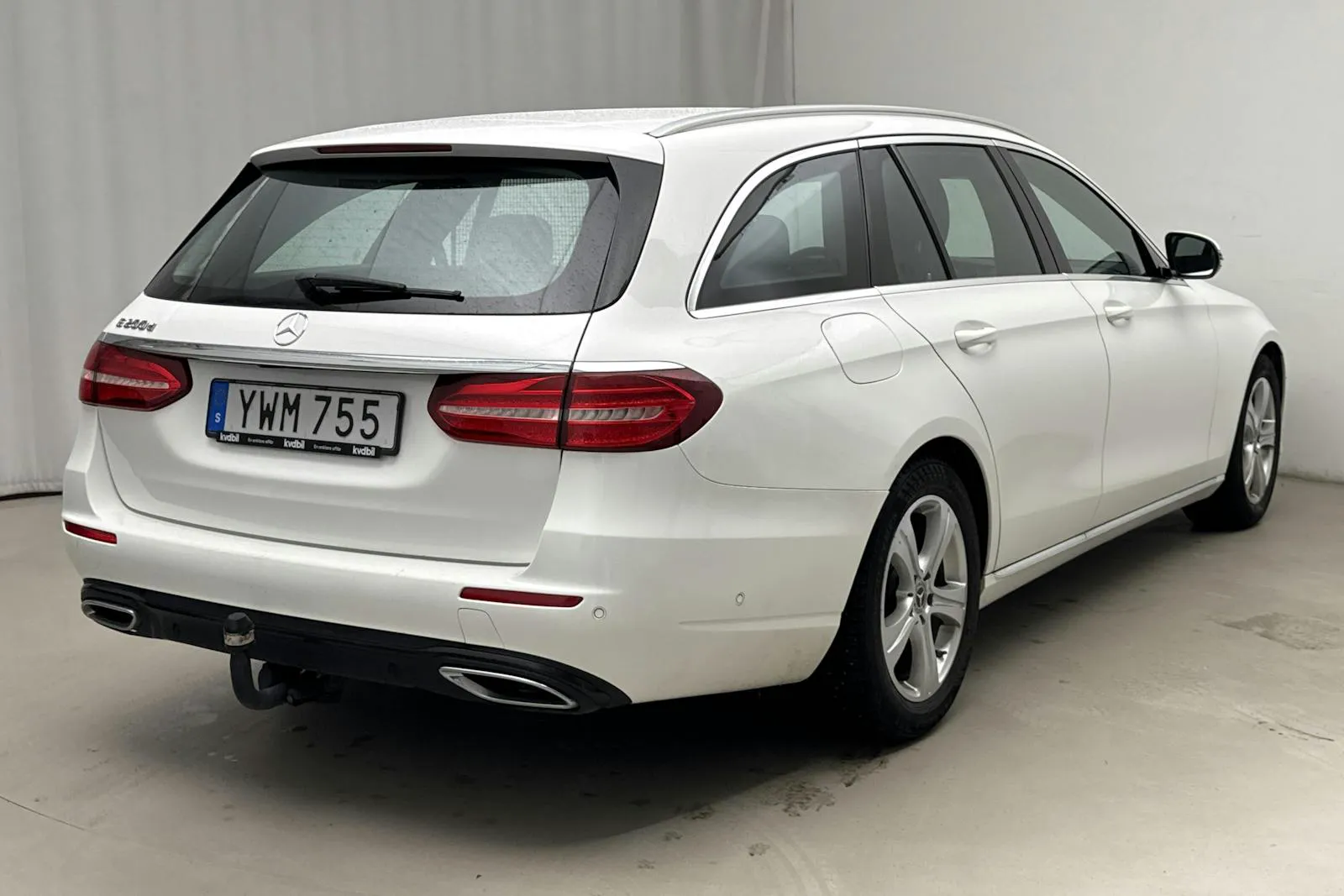 Mercedes E200 bild 3