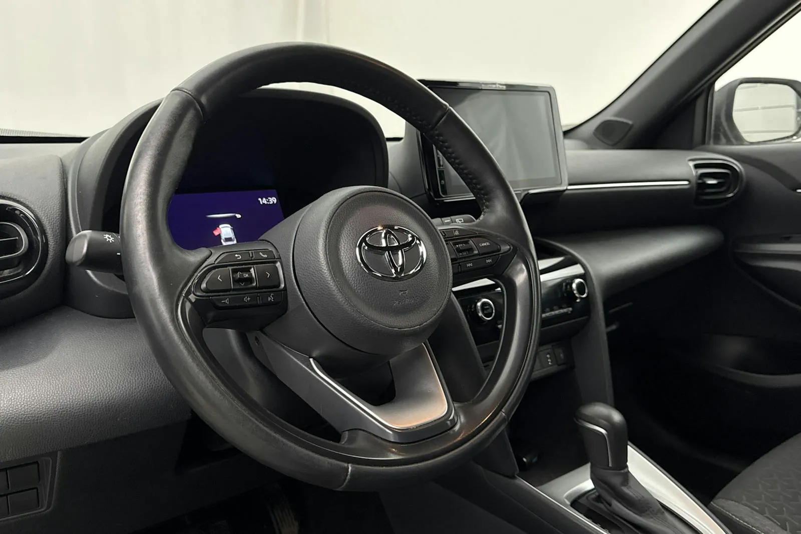 Toyota Yaris bild 16