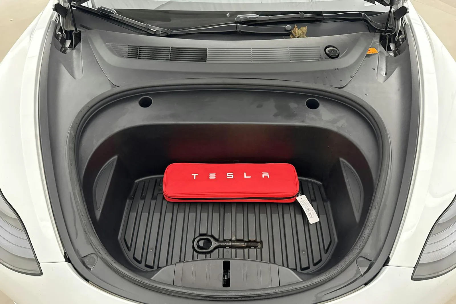 Tesla Model 3 bild 10
